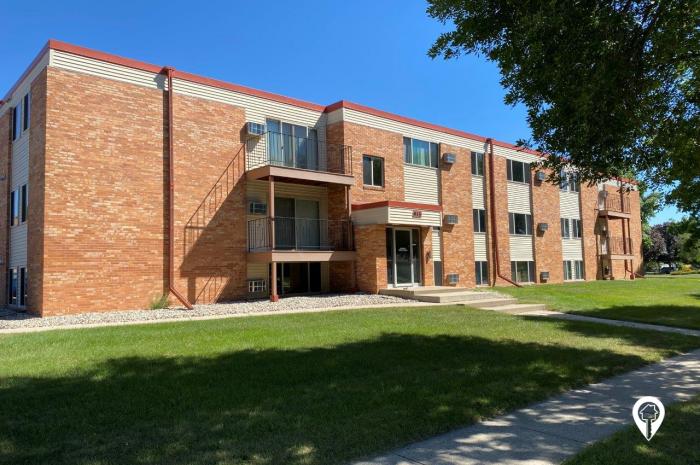 Karolyn Apartments