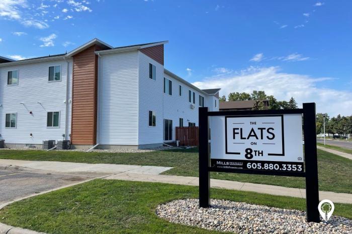 Flats on 8th