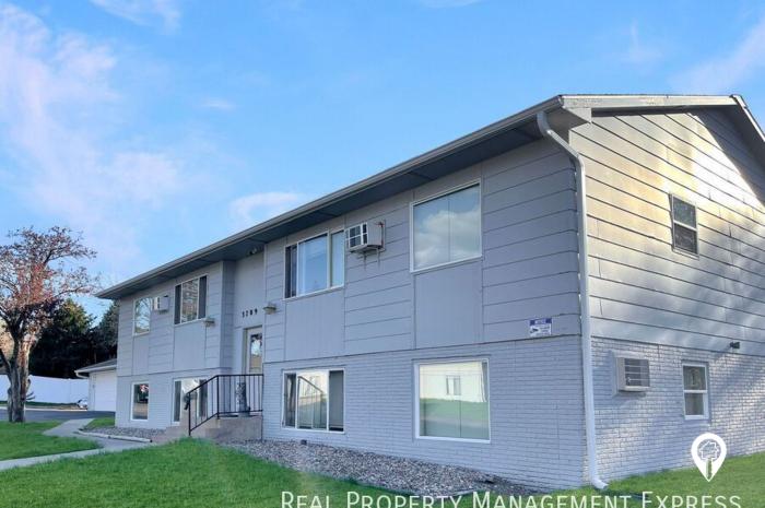 3705 S. Cathy Avenue Apartment
