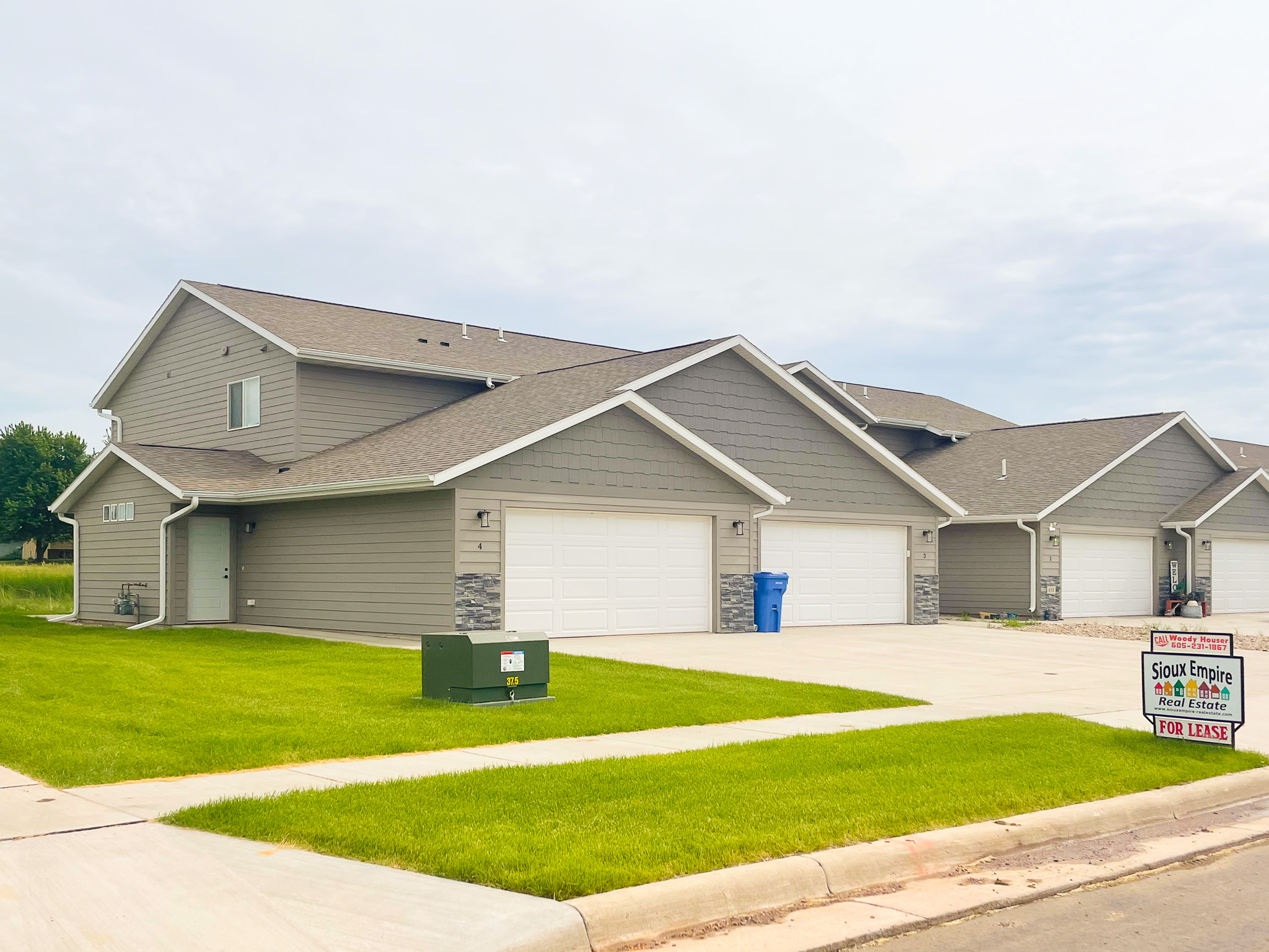 Samantha Street Apartments